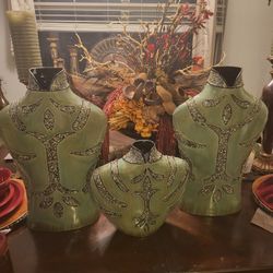 Decorations Different Prices 