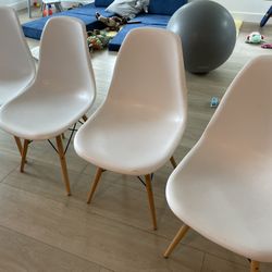 4x Shell Mid Century Chair $50