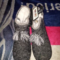 Women's slippers boots 👢👢