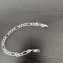 Figaro Bracelet In Sterling Silver 