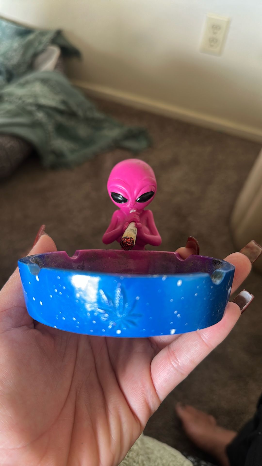 Alien Ashtray