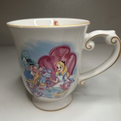 Walt Disney Alice Wonderland Mad Hatter Tea Party Coffee Mug Cup Lrg Gold Trim