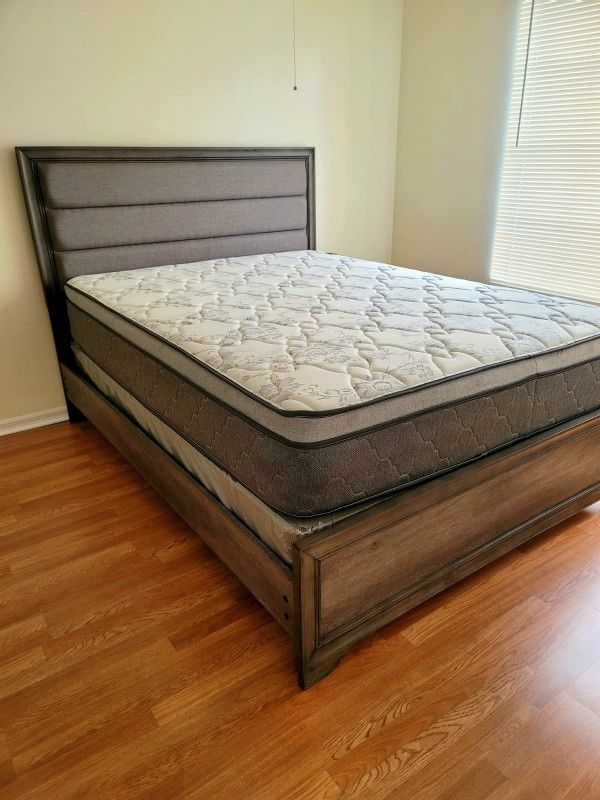 NEW QUEEN PILLOW TOP MATTRESS 🌟 Check The Description