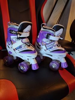 Roller skates. Adjustable Kids sizes 10c - 13c