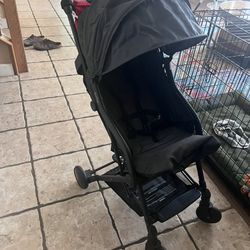 Contours bitsy Stroller