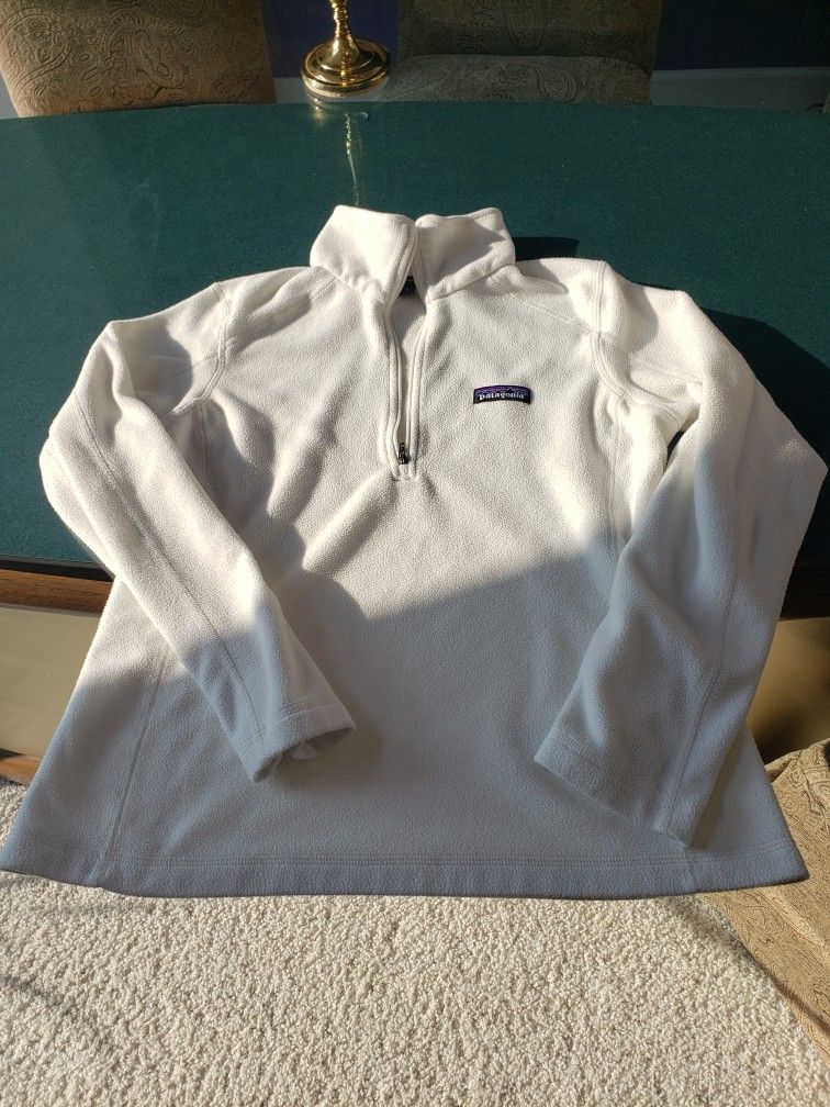 Patagonia Half Zip Small
