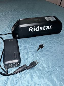 Ridstar battery with charger & Key