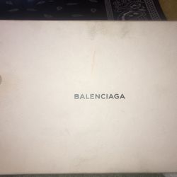 BALENCIAGA SNEAKERS