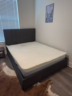 Queen Bed Mattress and Egg Crate