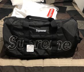 Supreme Duffle Bag FW18 for Sale in Miami, FL - OfferUp