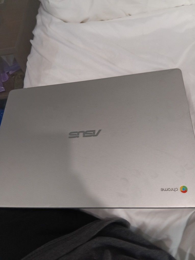 Chromebook