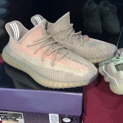 Yeezy 350 Sand Taupe Size 10.5