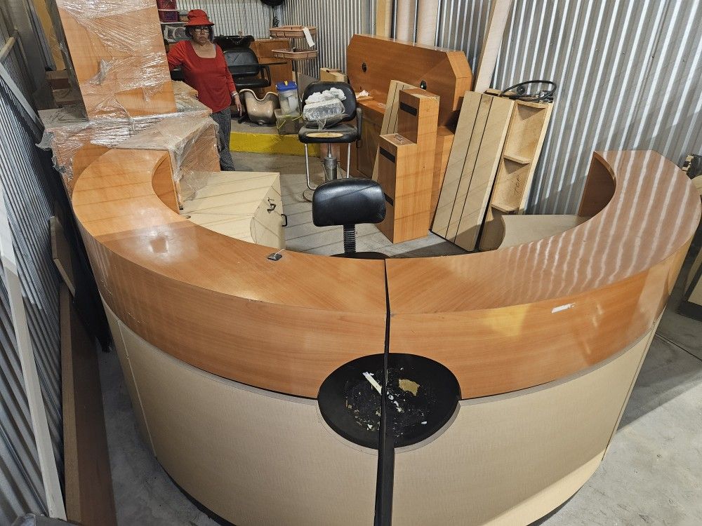 Beauty Salon Equipment