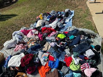 Woman’s clothing (pick up today!)