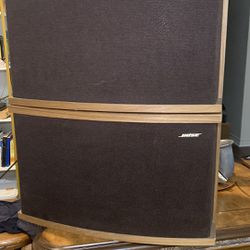 BOSE 901 Series VI Speakers with Bose Equalizer