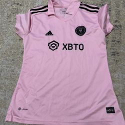 Authentic Adidas Messi Jersey Size XL In Woman’s, Mens Medium, Not Ronaldo 