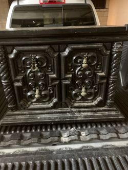 Vintage cabinet