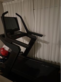 Nordictrack X24 treadmill