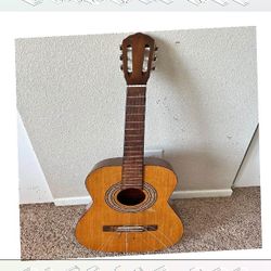 Acoustic Guitar Rich Music and Classic Expert Design reach color