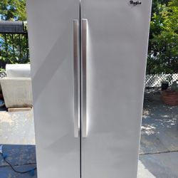 Whirlpool refrigerator 