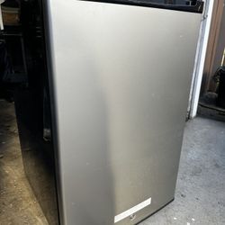 Stainless Steel Mini Fridge With Mini Freezer 