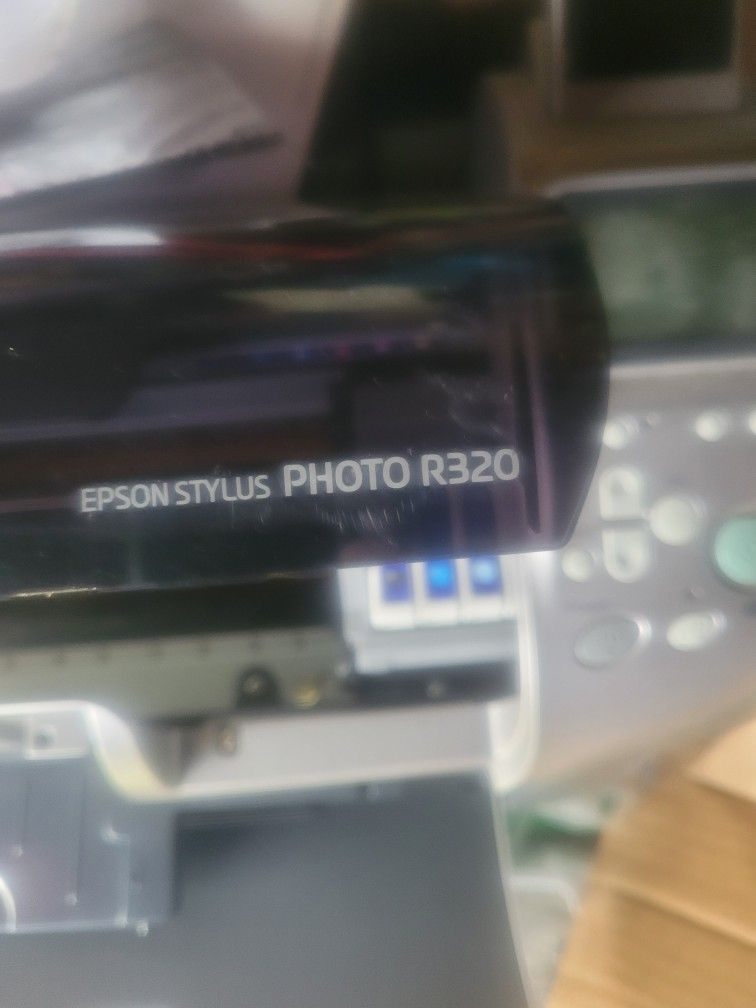 Epson stylus photo r320 ink jet