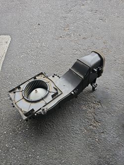 2002-2007 Subaru impreza blower motor housing.