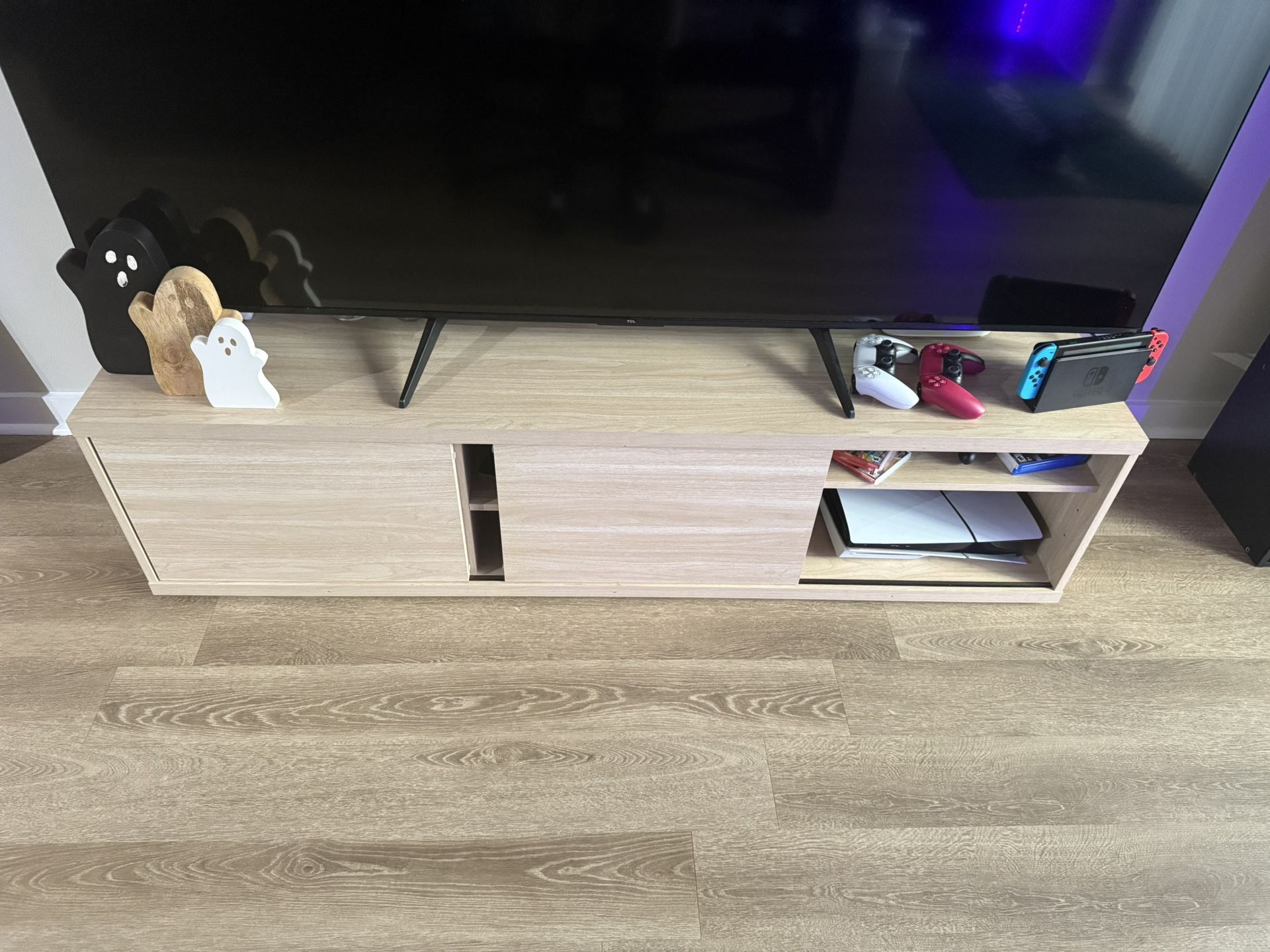 Tv stand and coffee table