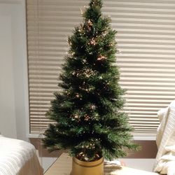 Christmas Tree... Fiber Optics...32inch