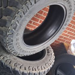 4 35x12.50x20 Lt Mud Tires 