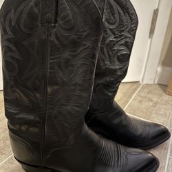 Black Leather Western Cowboy Boots – Classic Pointed Toe, Excellent Condition