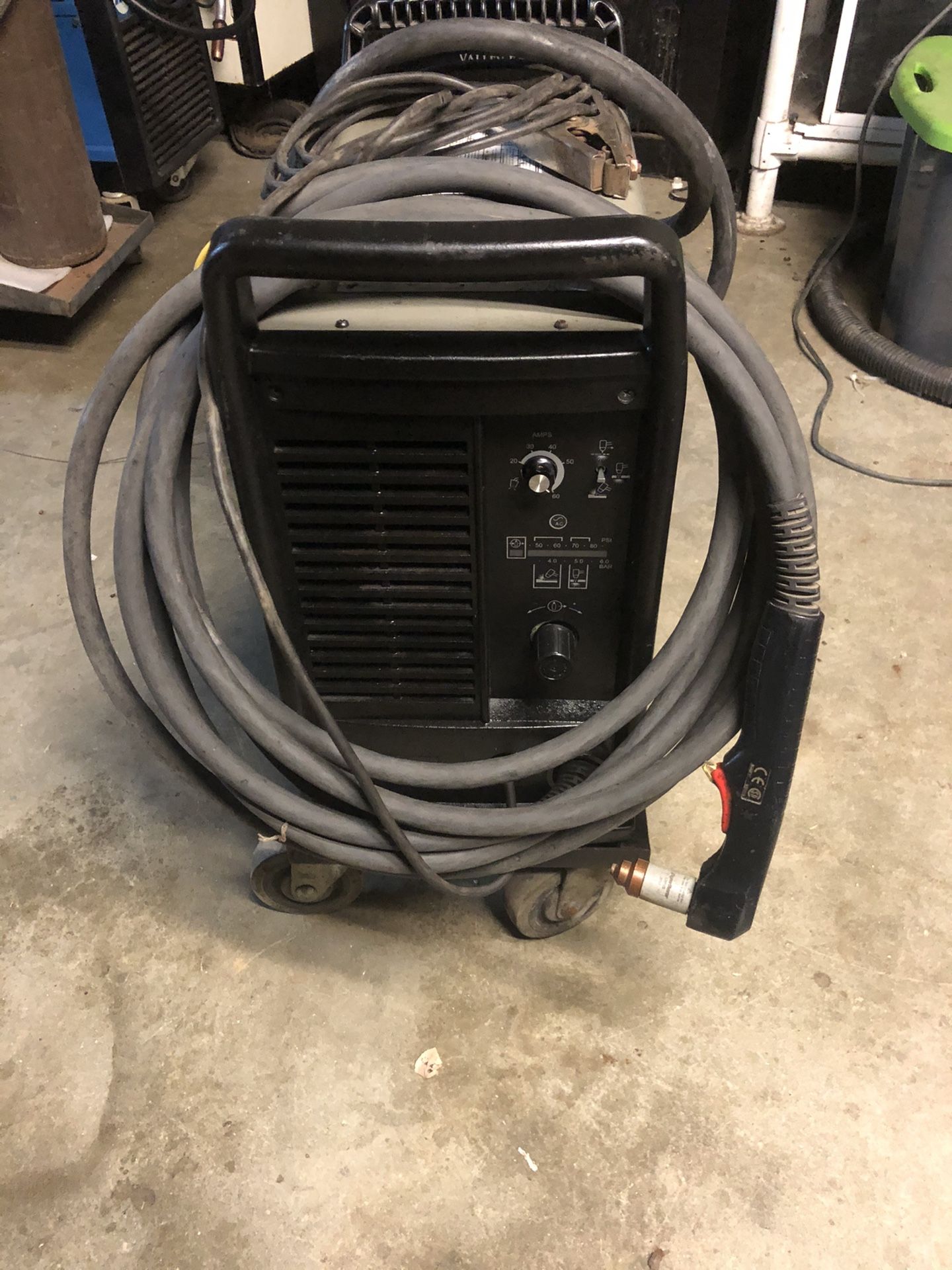 Hypertherm Powermax 1000 G3 series Plasma Cutter 60 amp for Sale in