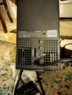 Xbox+X 1tb 2x Controllers