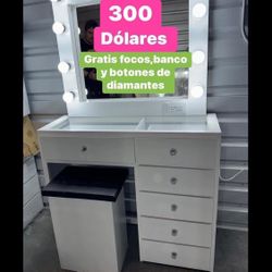 Últimos Vanitys Disponibles Con Descuento Para Entrega Inmediata