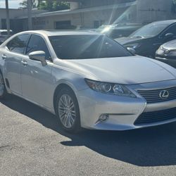 2014 Lexus ES 350 $950 Down 