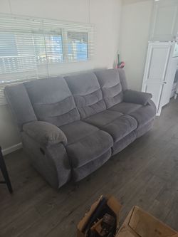 Couch Ashley furniture