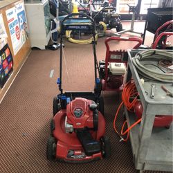 Toro Recycler Self Proppeled Lawn Mower 22”