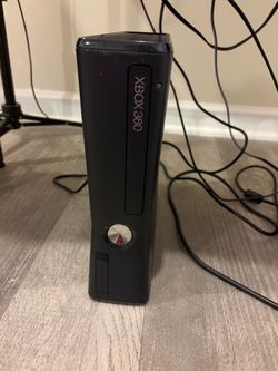 Microsoft Xbox 360 slim Console