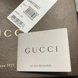 Gucci Medium Betty Wallet 