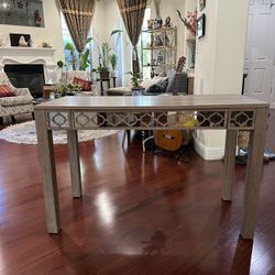 Elegant looking Writing/vanity Desk