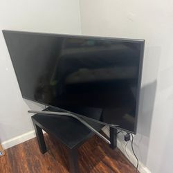 Samsung Tv With Table