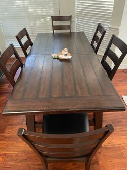 dinning table with extension