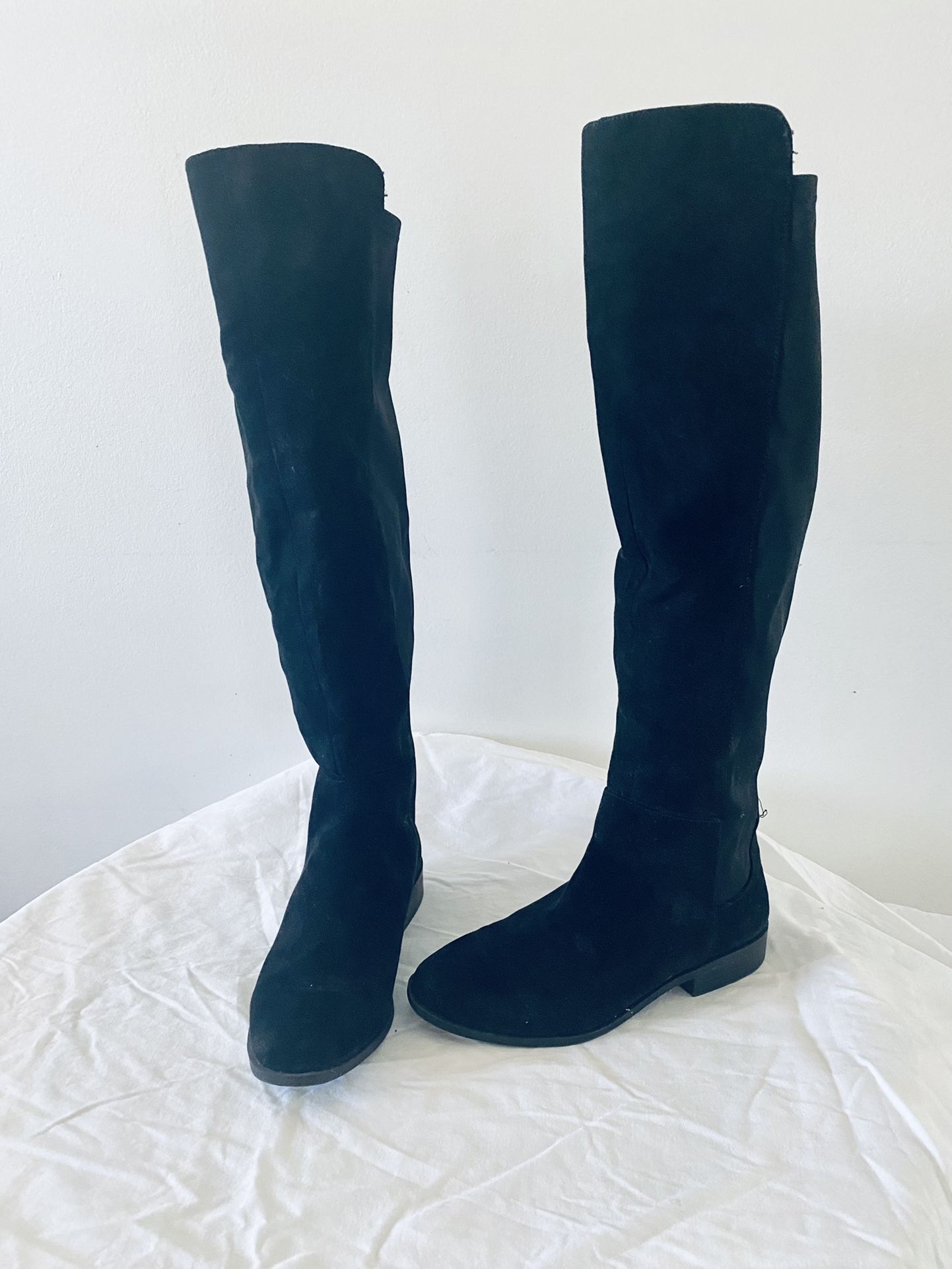 Black Forever 21 Knee High Boots - Size 8