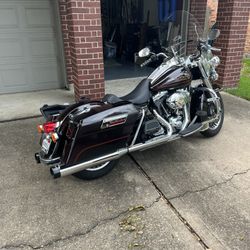 2011 Harley Davidson Road king￼