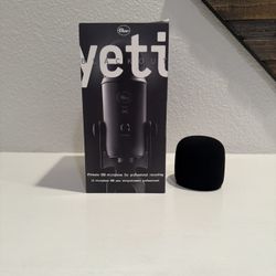 Yeti Microphone 