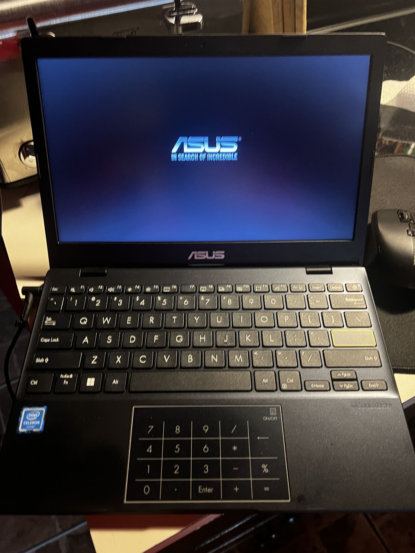 Asus ChromeBook 14 Inch