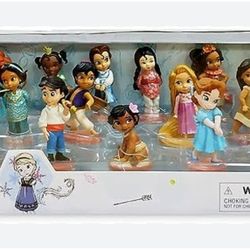 New Mega Figure Play petite Disney Princesses