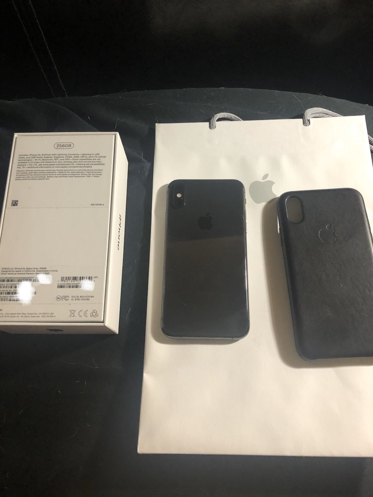 iPhone XS 256GB (AT&T)