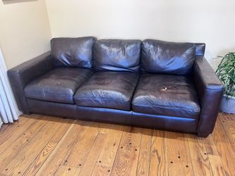 Used leather sofa 3 person seating no rip tear