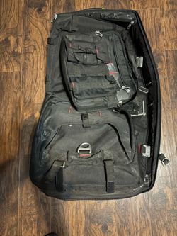 Oakley AP Tatical Field Gear Roller Bag